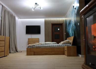 Sypialnia dębowa VANES_D: łóżko z pojemnikiem na pościel typu MINI lub MAXI + opcje: szafki, komoda, materac