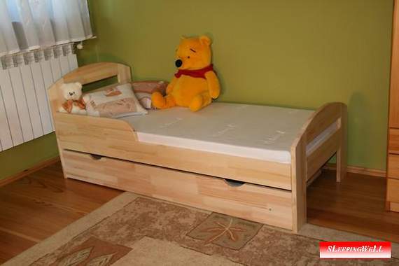 Torsten łóżko sosnowe z szufladą dla dzieci 80x180, z materacem kokosowym i gryką