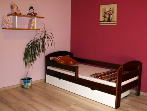 Kartuz Plus łóżko sosnowe z szufladą dla dzieci 80x160, z materacem piankowym