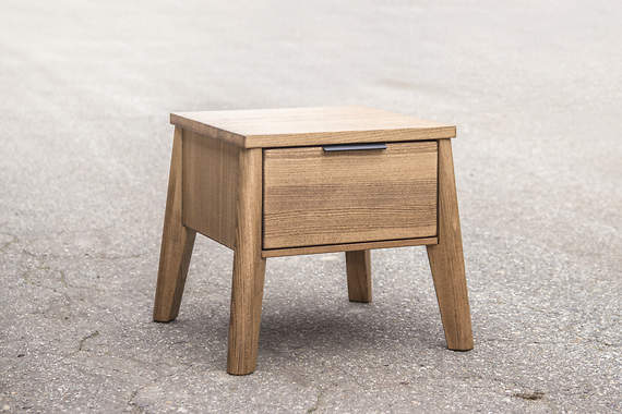 Rolf szafka zbudowana z litego drewna dębowego, impregnacja szlachetnym woskiem