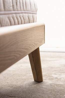 Lotar łoże zbudowane z litego drewna dębowego 160x200 cm, impregnacja szlachetnym woskiem